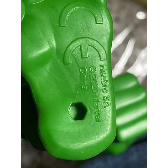 Hasbro Hulk mix and match action figure 2020 - Picture 8 of 9